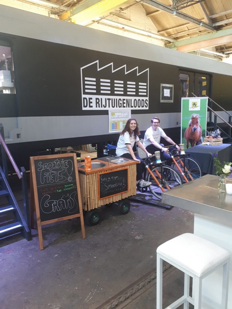 smoothiefiets in amersfoort. Je noemt het ook wel shakefiets